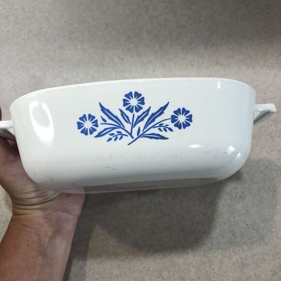 Vintage Corning Ware Blue Cornflower Casserole Dish 1 Quart P-1-B- No Lid - Picture 6 of 7